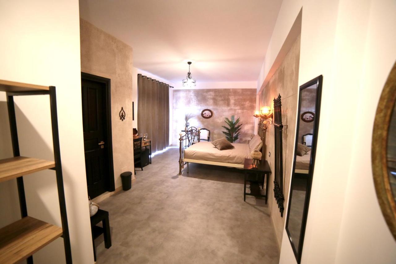 Roma Imperial Suites Exterior photo